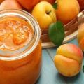 Kaip pasigaminti persikų uogienę žiemai: žingsnis po žingsnio receptai namuose