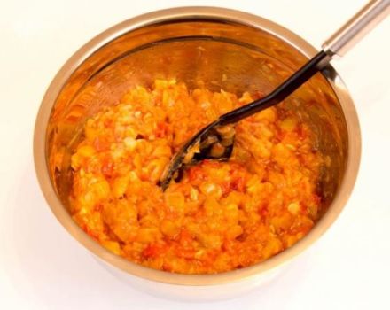 Recept för att göra lökkaviar för vintern med steg för steg instruktioner