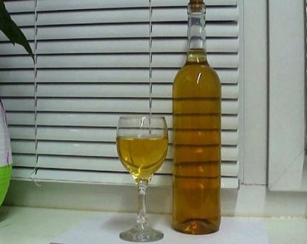 4 jednoduché postupné recepty pro výrobu vína z bílého rybízu doma