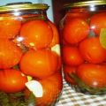 TOP 8 receptes tomātu ar mārrutkiem un ķiploku pagatavošanai ziemai