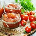 Vyšninių pomidorų receptai savo sultyse žiemai laižys pirštus