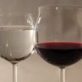 Prečo riediť hroznové víno vodou a 4 najlepšími domácimi receptami
