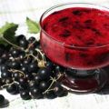 Enkla recept för framställning av hallon- och vinbärsylt till vintern