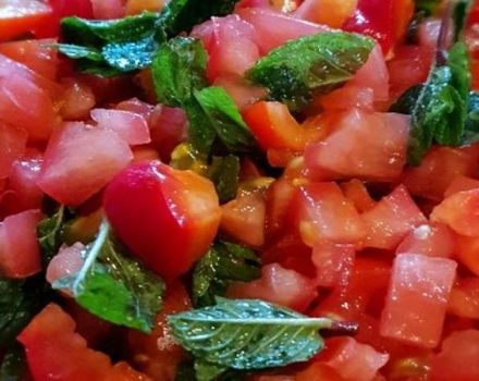 Steg för steg recept för betning av tomater med mynta för vintern