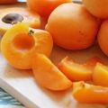 Kādas ir aprikožu labvēlīgās īpašības un kaitējums veselībai un kā tos pareizi lietot