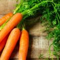 Kodėl morkos yra garbanotos ir ką daryti, liaudies gynimo būdai ir metodai