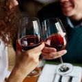 Was sind die Vorteile von hausgemachtem Wein und medizinischen Eigenschaften, Kontraindikationen für die Verwendung
