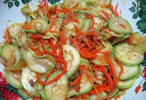 Korean-style zucchini salad