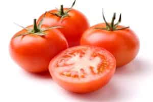 Beskrivelse af tomatsorten Jewel, dens egenskaber og produktivitet