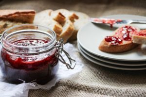 Una receta sencilla para hacer mermelada de fresa para el invierno.