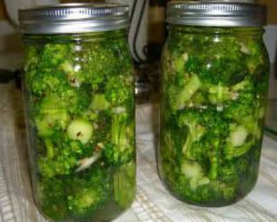 konservuotų brokolių