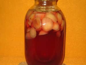 Jednoduchý recept na výrobu jablkových a čerešňových kompotov na zimu