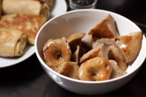 TOP 10 receptů o tom, jak solené sušené mléčné houby na zimu doma teplým a studeným způsobem
