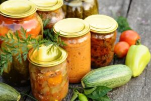 15 steg-för-steg-recept för vintergrönsaksgryta med och utan sterilisering
