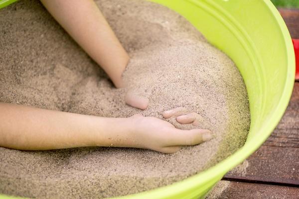 skål med sand