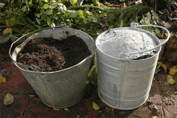 fertilizer buckets