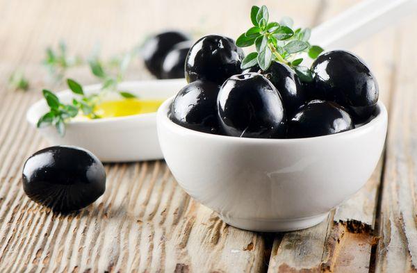 Svarta oliver