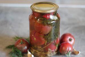 Las mejores recetas sobre cómo cocinar tomates para el invierno sin agregar especias.