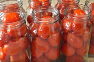 14 labākās receptes tomātu gatavošanai ziemai mājās