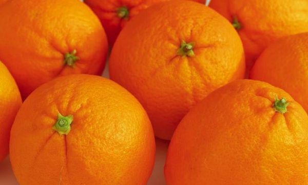 čerstvé pomaranče