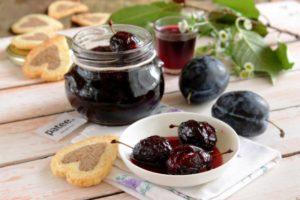 TOP 6 receptů na švestkový džem se semínky doma na zimu