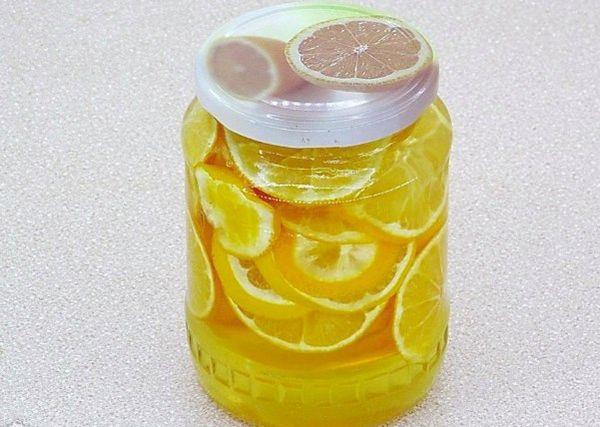 kandizovaný citrón