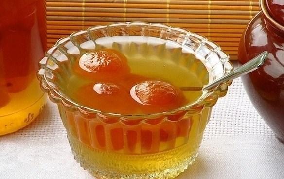 aprikos i sin egen juice
