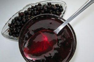 TOP 10-recept för gelé svarta vinbärsyltor för vintern