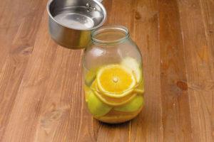12 beste recepten voor het maken van appel- en sinaasappelcompote voor de winter