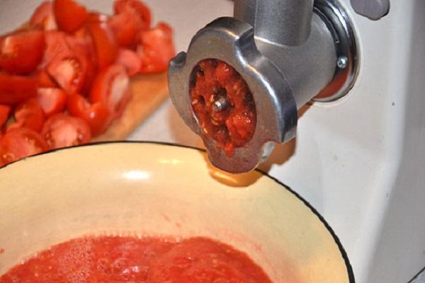 sumalkite pomidorus