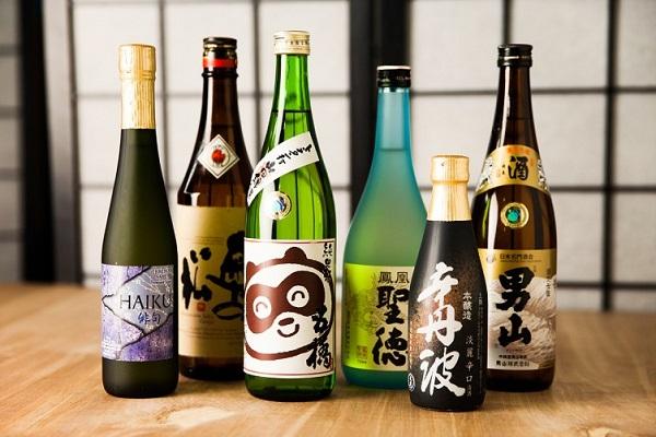 japoniškų butelių