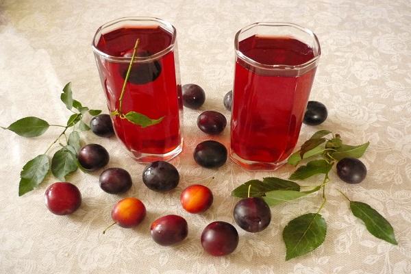 körsbär plommon vin