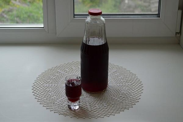 flaska och glas
