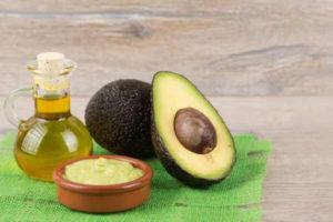 Egenskaber og anvendelser af avocadoolie derhjemme, fordele og skader